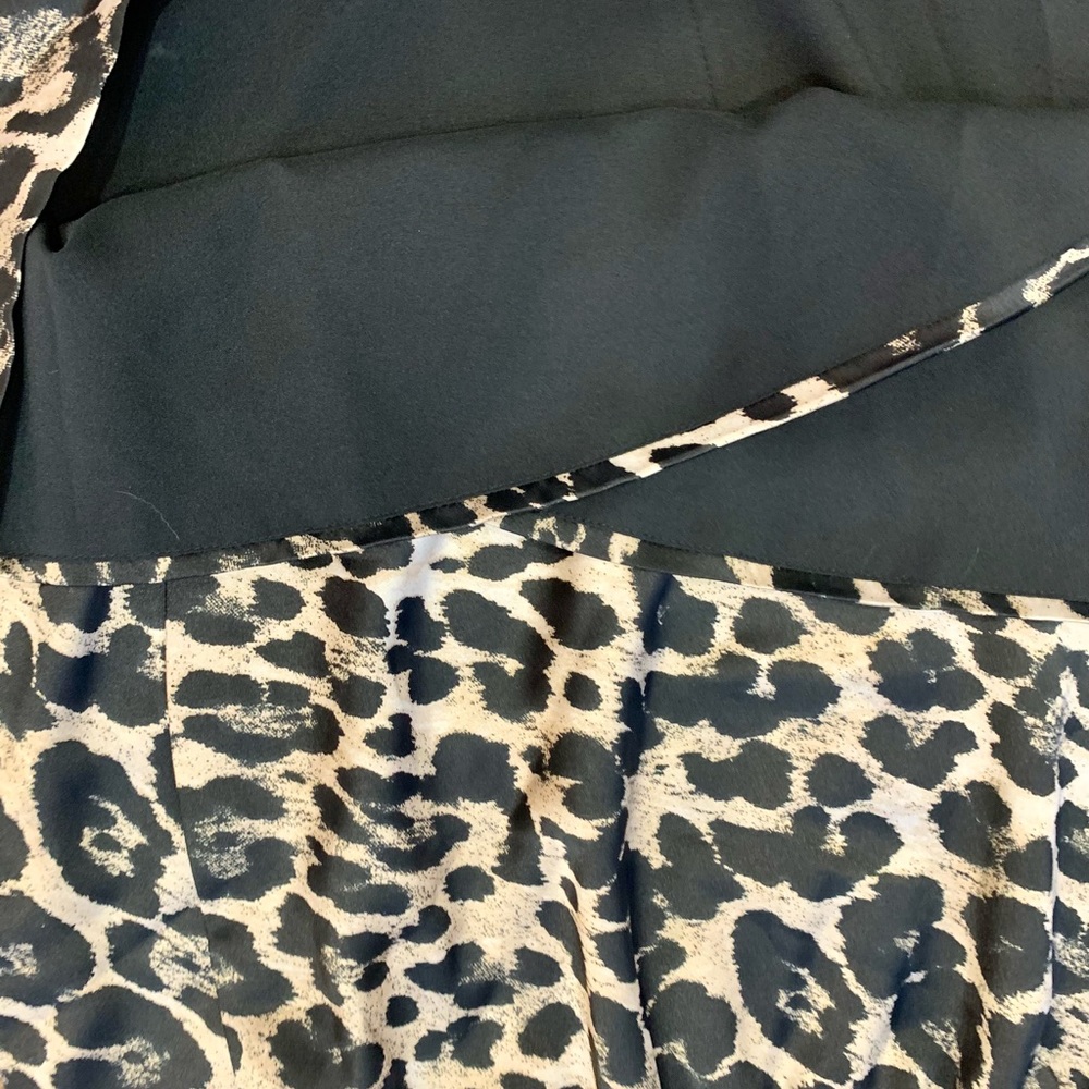 🌱HP! Cheetah Print Vince Camuto Skirt w/ Stretchy Waist LG - Picture 6 of 8